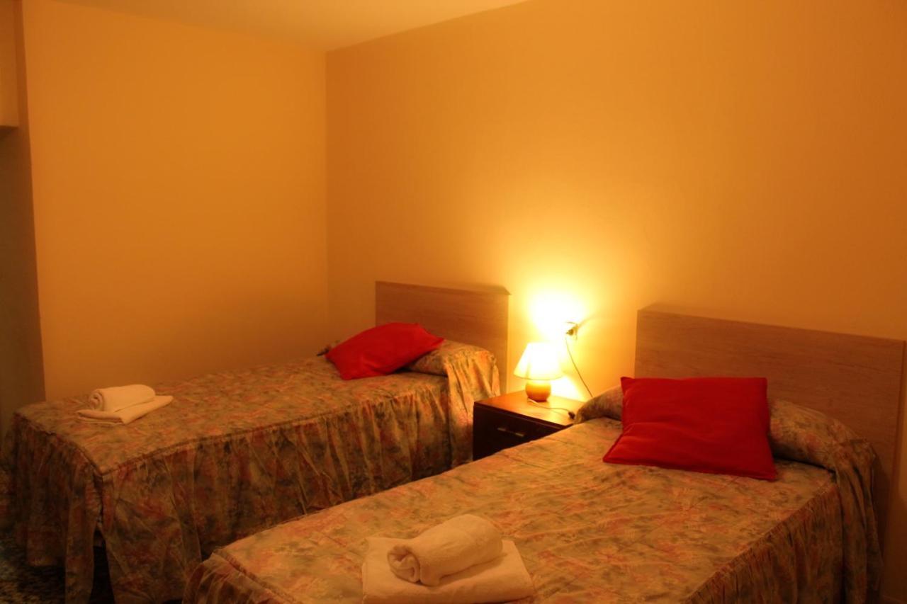 Apartaments Turistics Vilaro Llorts Exterior foto