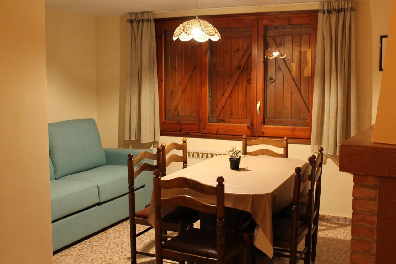 Apartaments Turistics Vilaro Llorts Exterior foto